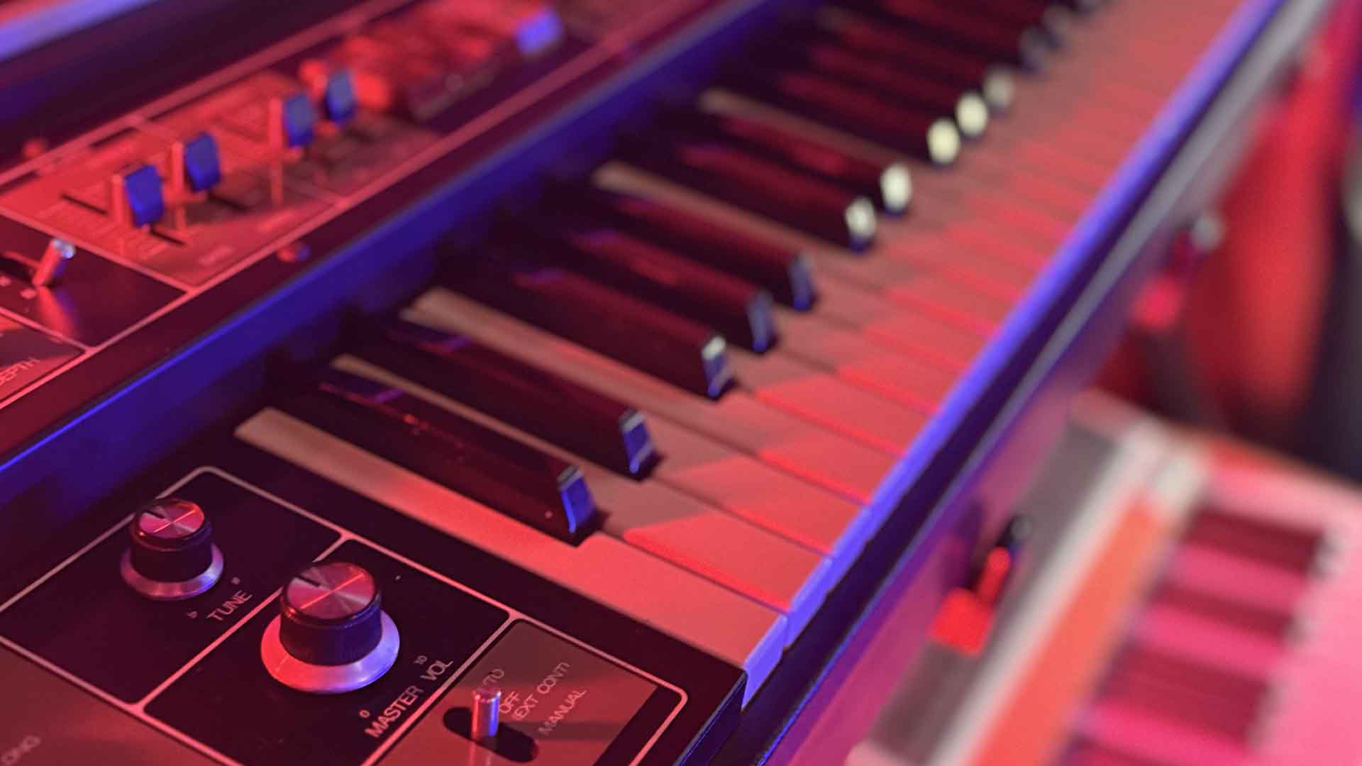 Roland RS-505 vintage restored